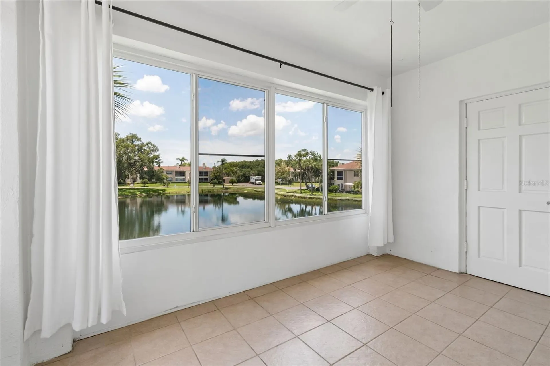 10344 Carrollwood Lane Tampa FL 33618