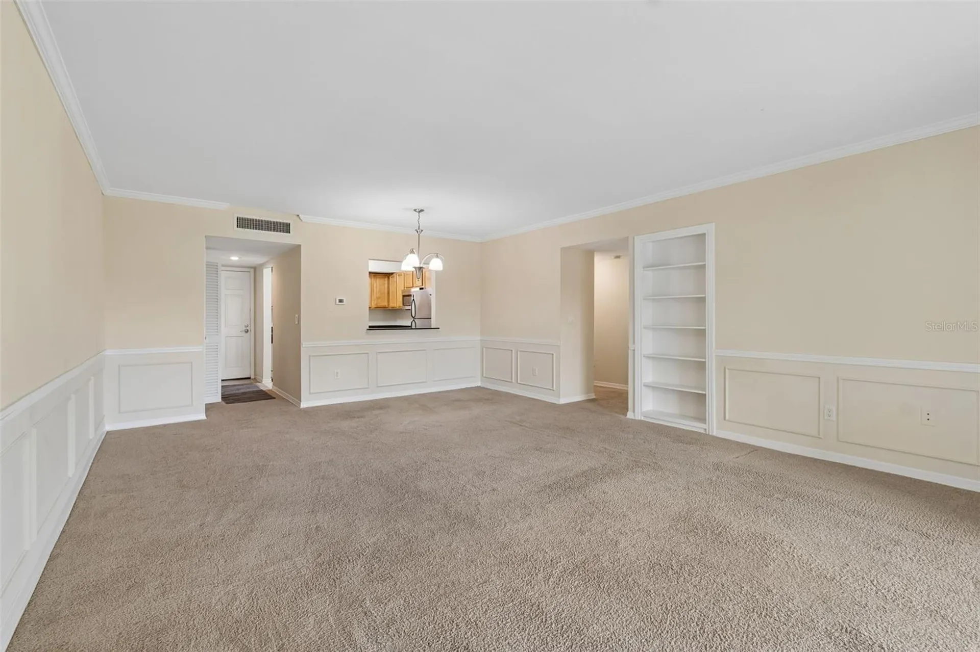 10344 Carrollwood Lane Tampa FL 33618