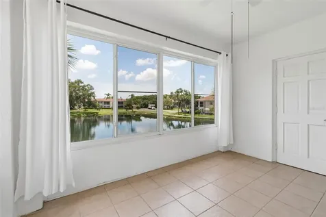 10344 Carrollwood Lane Tampa FL 33618