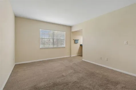 10344 Carrollwood Lane Tampa FL 33618