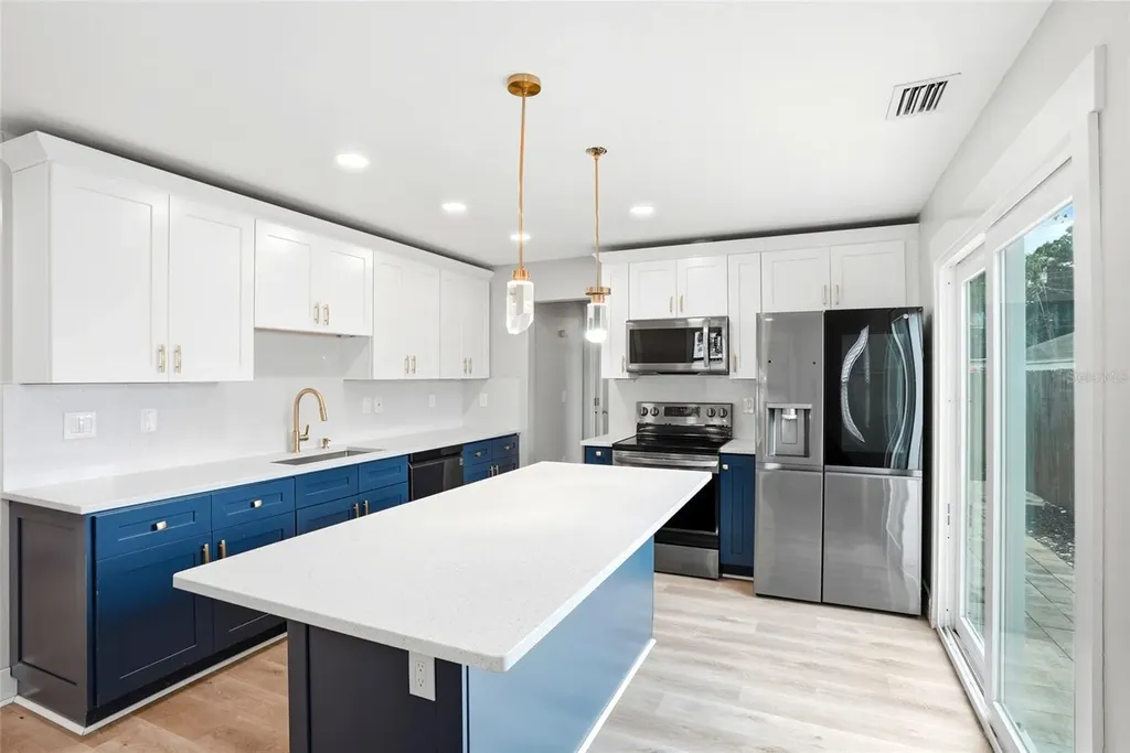 3610 28th Street N St Petersburg FL 33713
