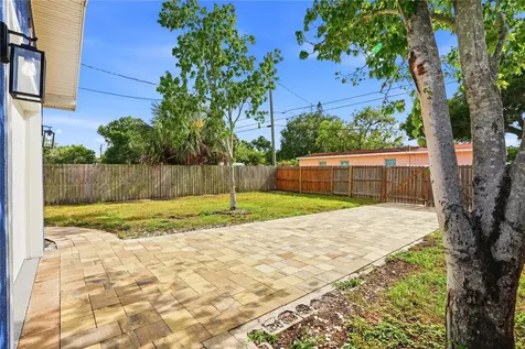 3610 28th Street N St Petersburg FL 33713