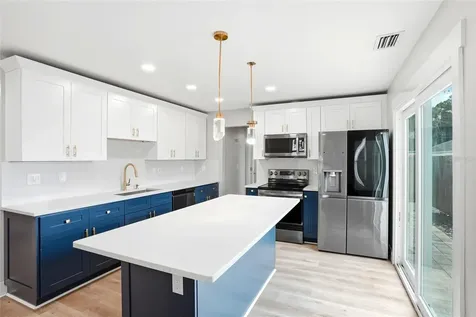 3610 28th Street N St Petersburg FL 33713
