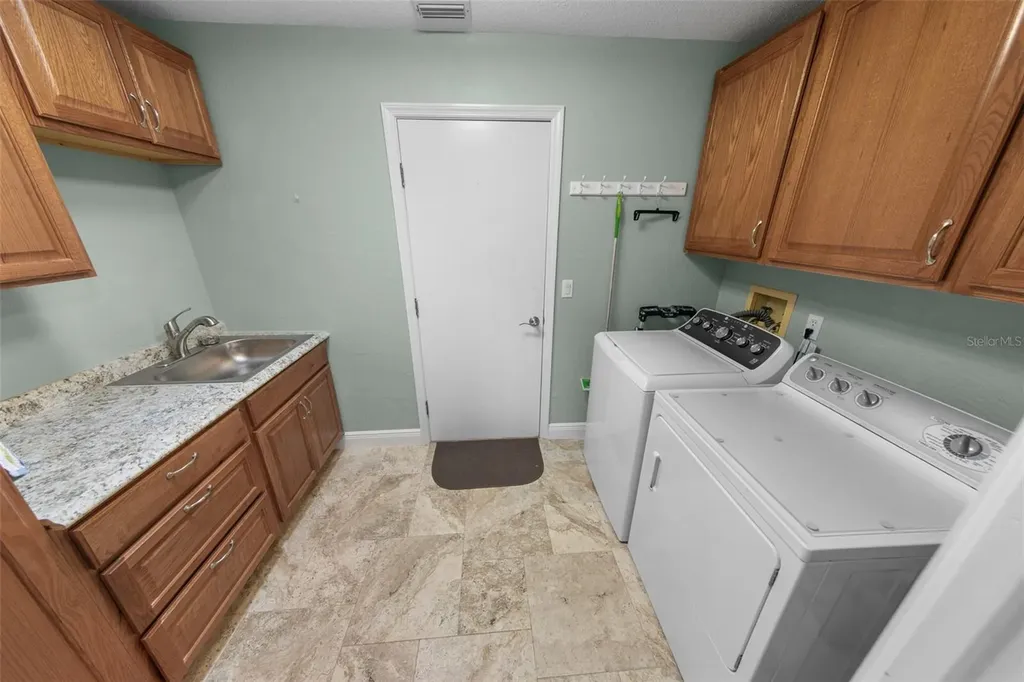 64 Buschman Drive Ponce Inlet FL 32127