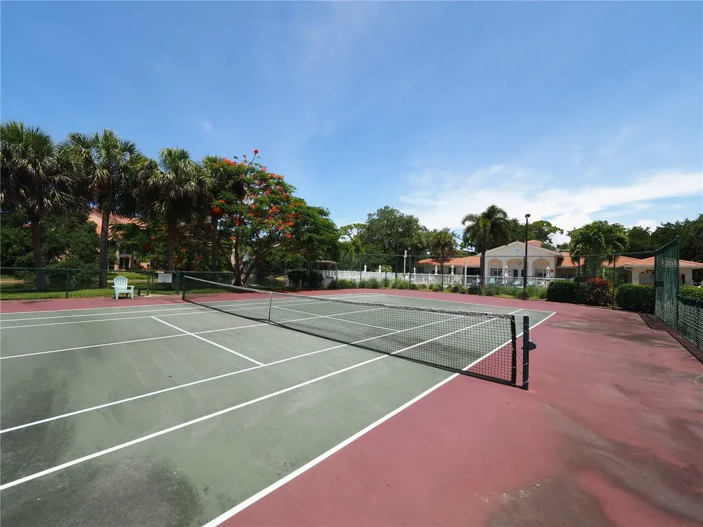 4252 Central Sarasota Parkway Sarasota FL 34238