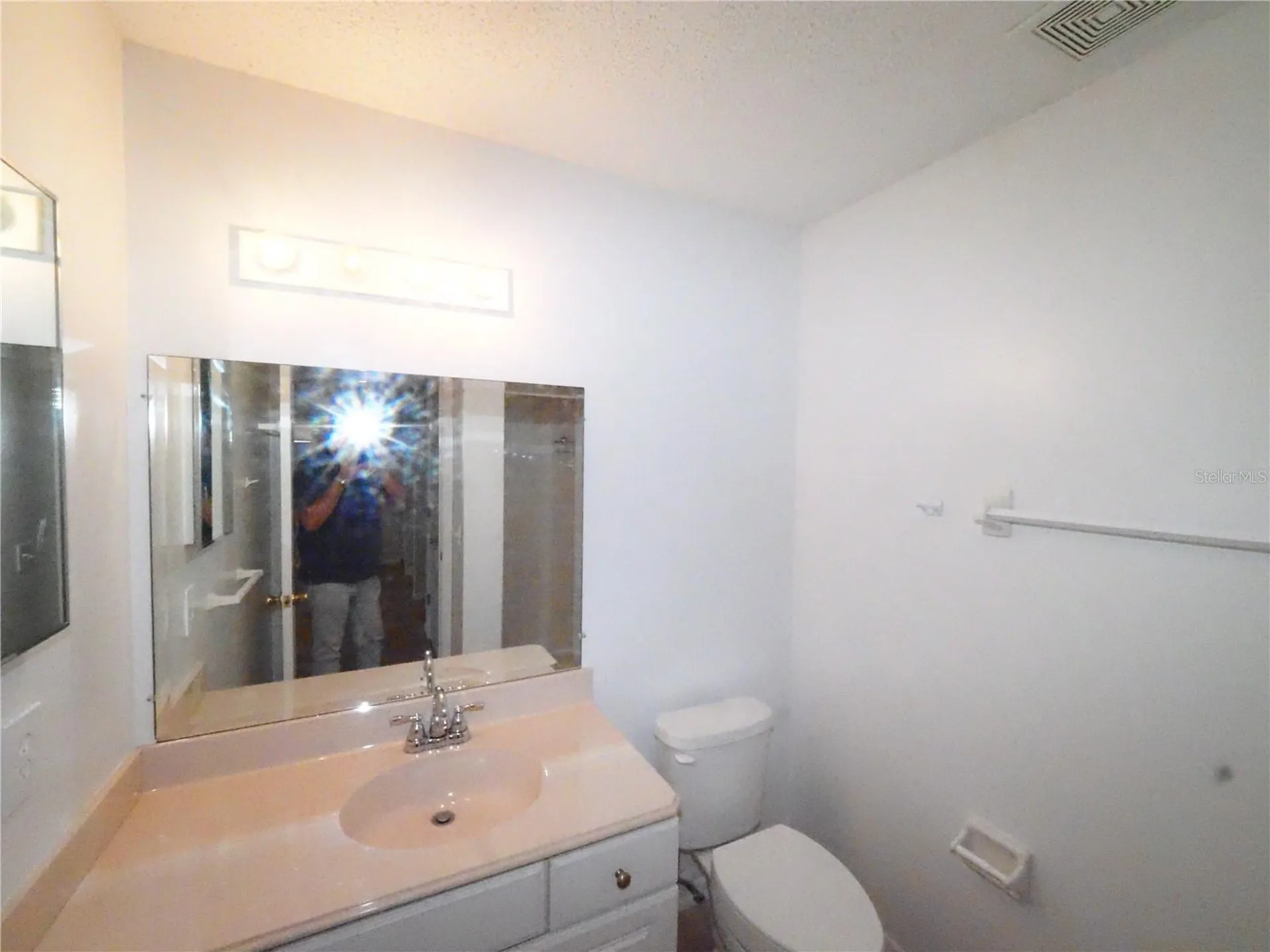 4252 Central Sarasota Parkway Sarasota FL 34238