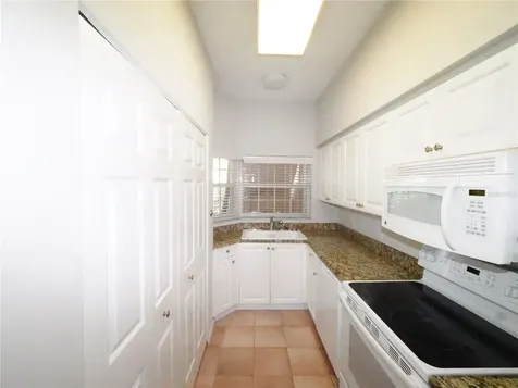 4252 Central Sarasota Parkway Sarasota FL 34238
