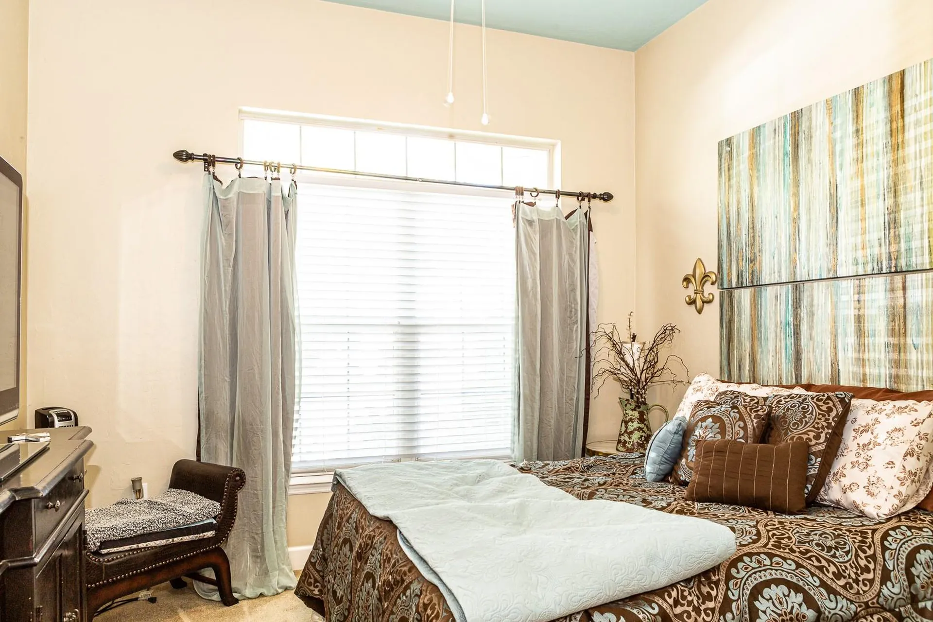 2015 NW 89th Drive Gainesville FL 32606