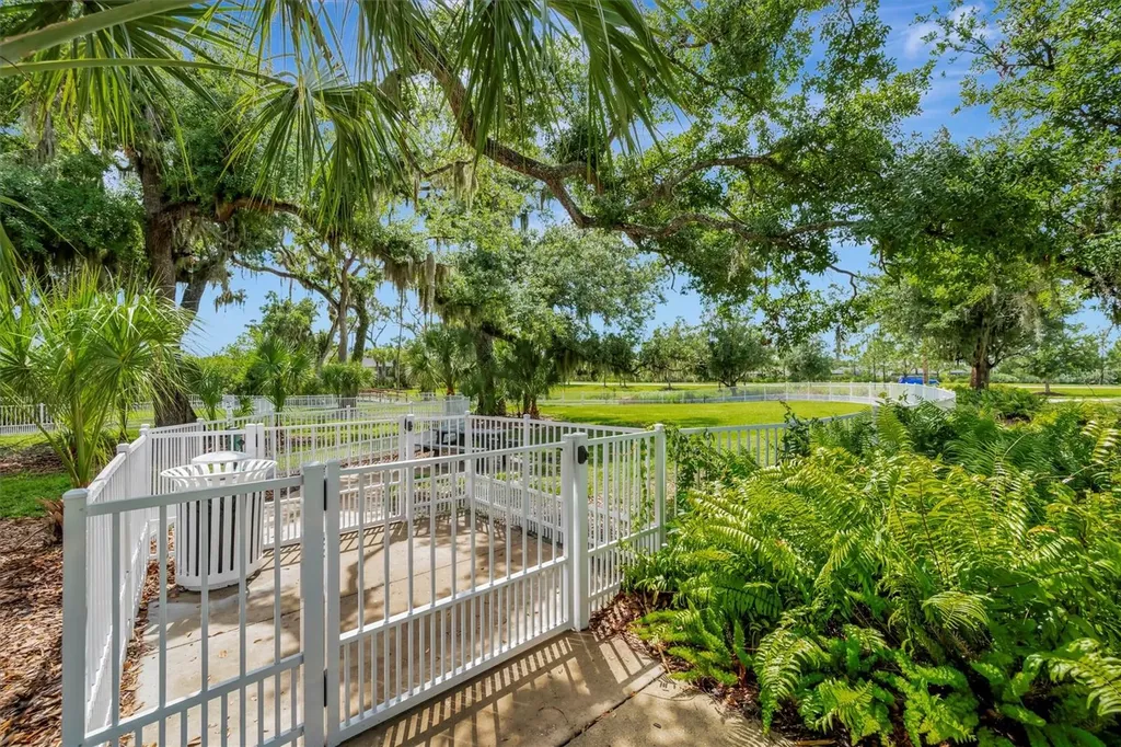 10511 Crooked Creek Court Parrish FL 34219