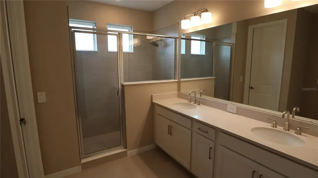 5172 Goldfinch Drive St Cloud FL 34771