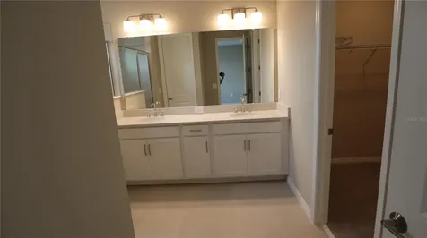 5172 Goldfinch Drive St Cloud FL 34771