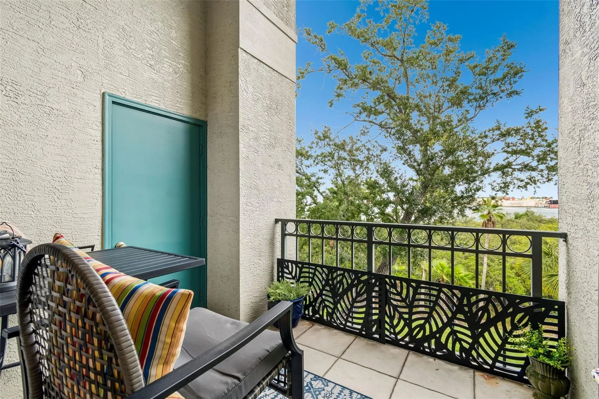 728 Coral Reef Drive Tampa FL 33602