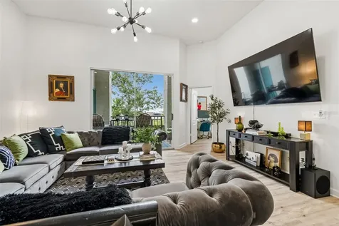 728 Coral Reef Drive Tampa FL 33602