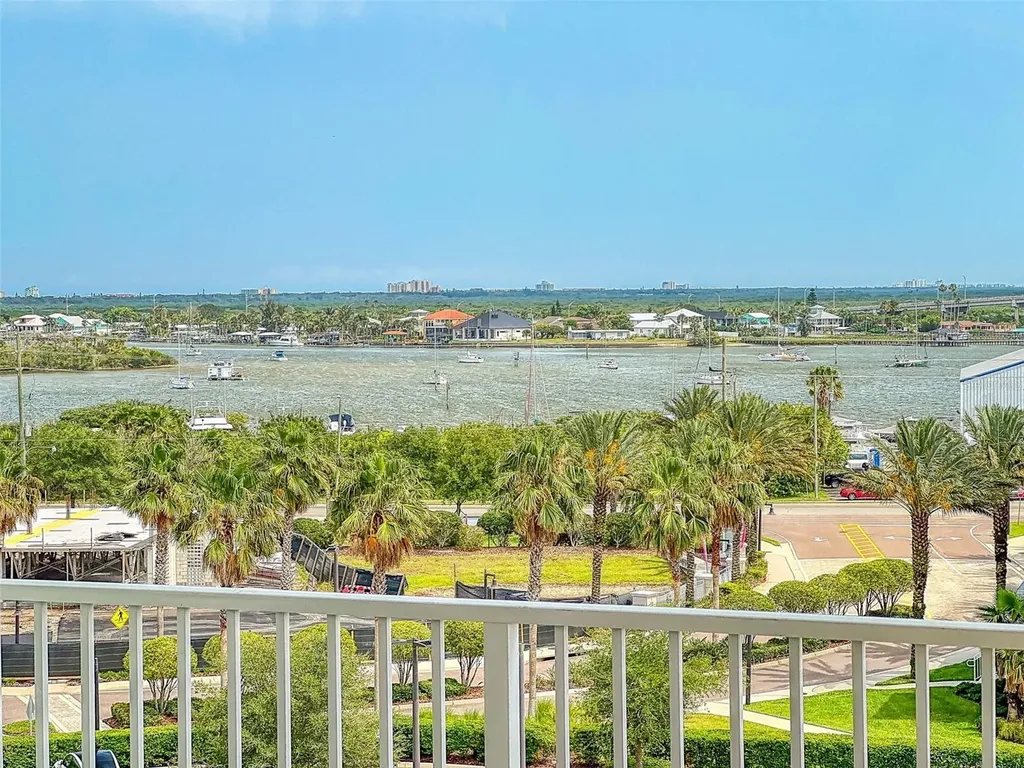 5 Riverwalk Drive New Smyrna Beach FL 32169