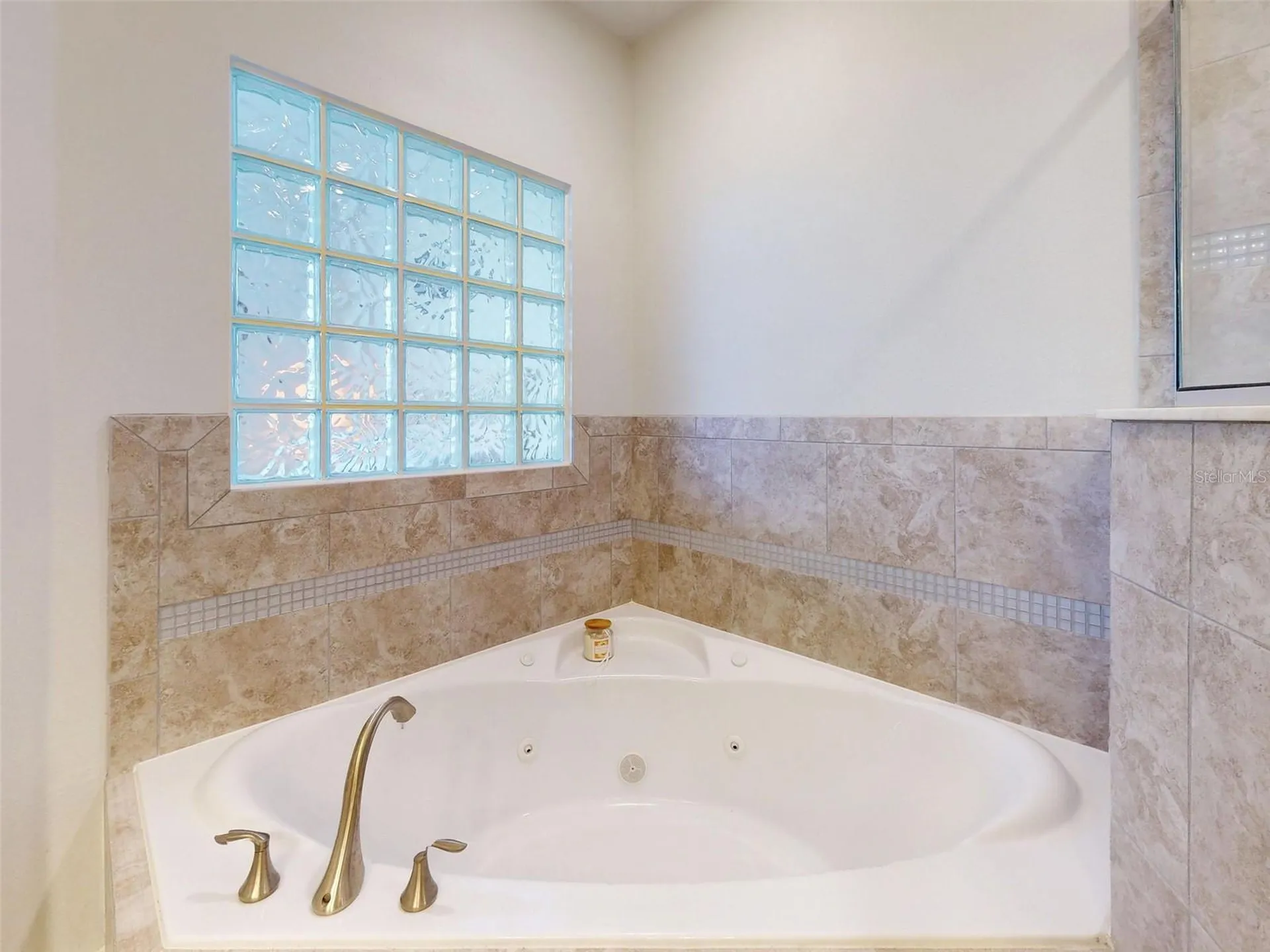 5 Riverwalk Drive New Smyrna Beach FL 32169