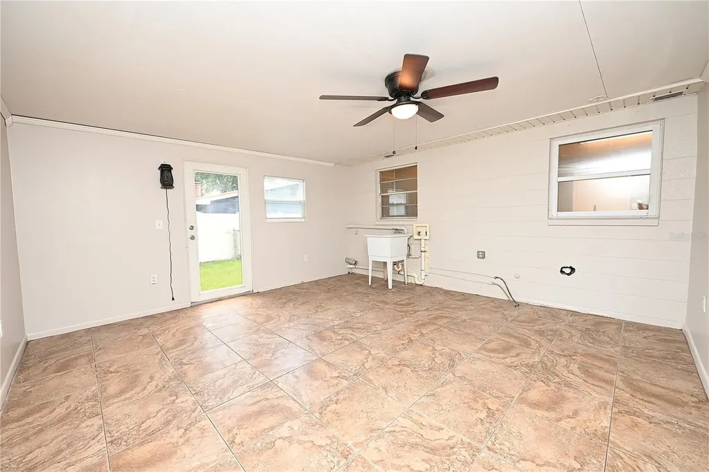 907 Swann Drive Lakeland FL 33809