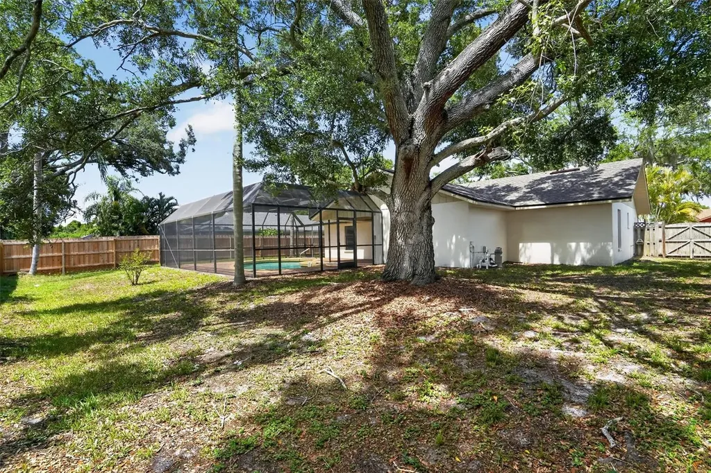 4632 31st Court E Bradenton FL 34203