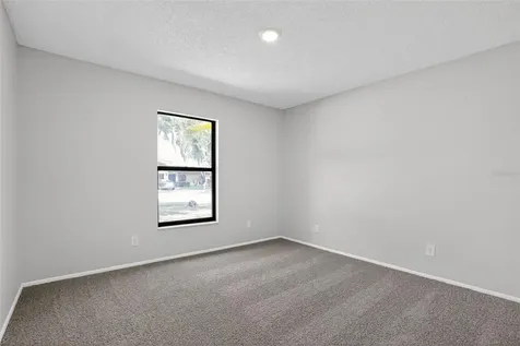 4632 31st Court E Bradenton FL 34203
