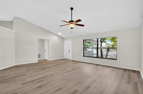 4632 31st Court E Bradenton FL 34203