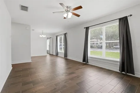 2402 Northlake Drive Sanford FL 32773