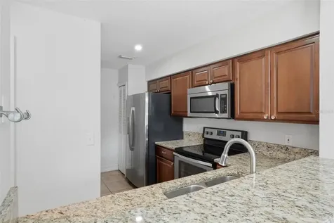 2402 Northlake Drive Sanford FL 32773