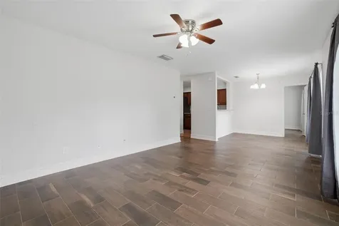 2402 Northlake Drive Sanford FL 32773