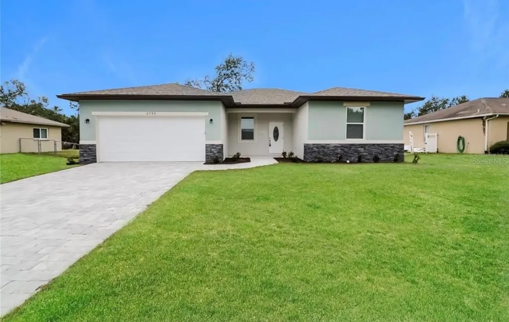 2799 Strawberry Terrace North Port FL 34286
