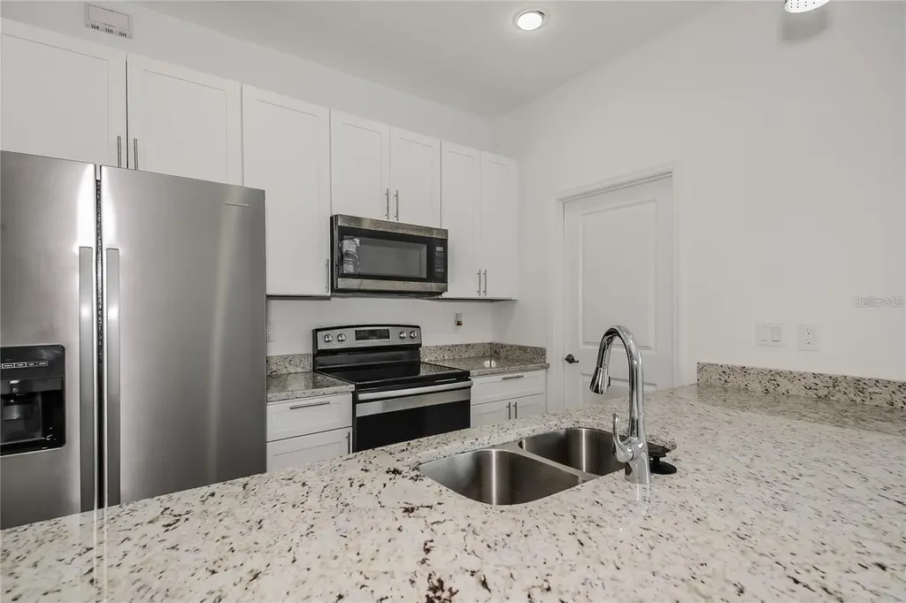 2799 Strawberry Terrace North Port FL 34286