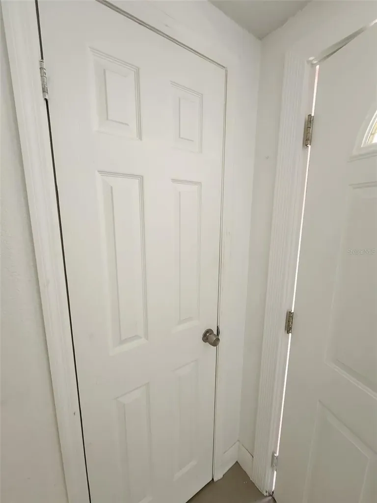 8518 Woodlake Drive Tampa FL 33615