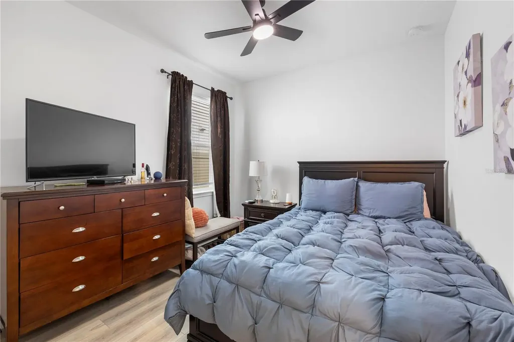 783 Little Cloud Place Valrico FL 33594