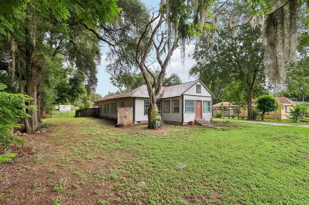 3701 E Warm Springs Avenue Coleman FL 33521