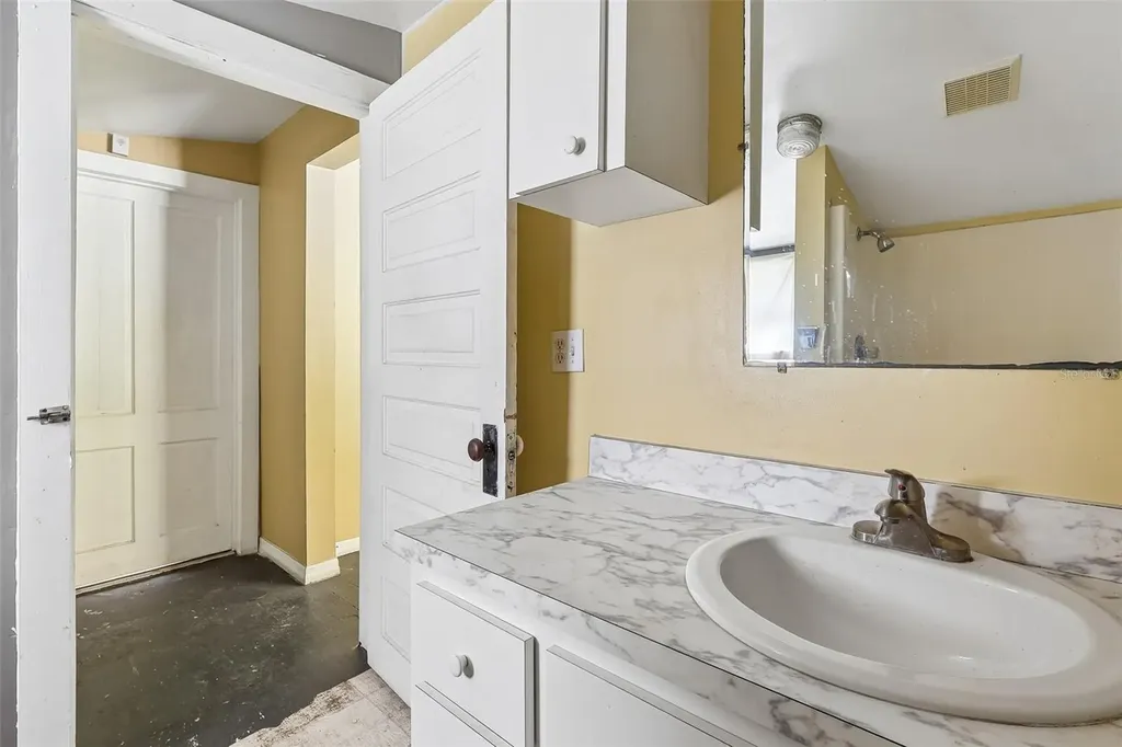 3701 E Warm Springs Avenue Coleman FL 33521