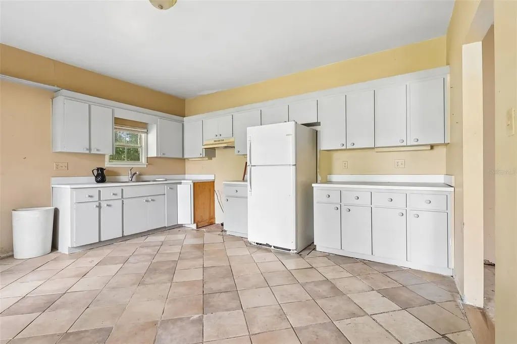 3701 E Warm Springs Avenue Coleman FL 33521