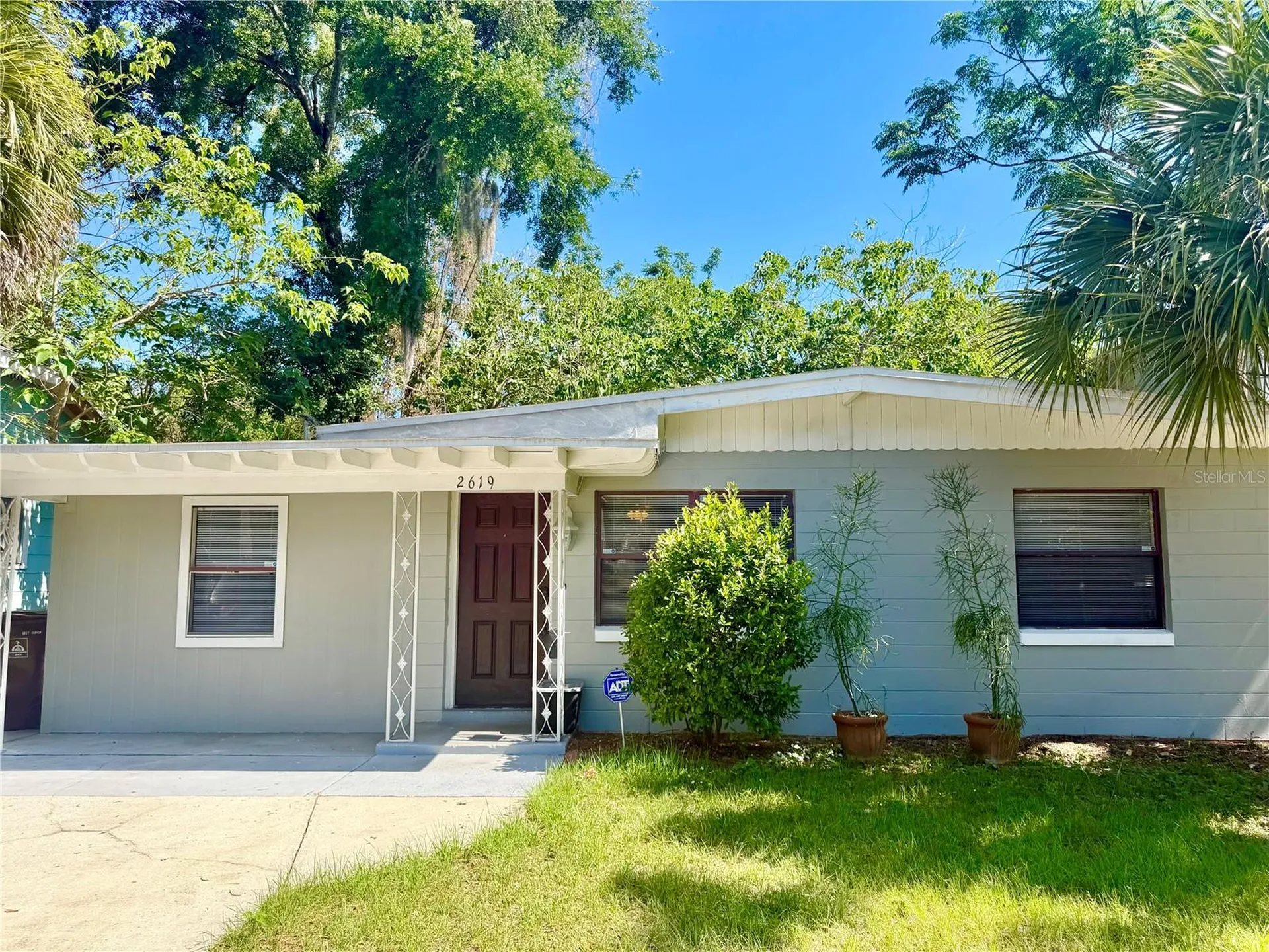 2619 E Washington Street Orlando FL 32803