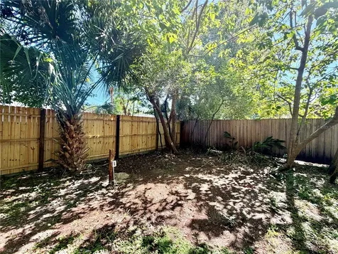 2619 E Washington Street Orlando FL 32803