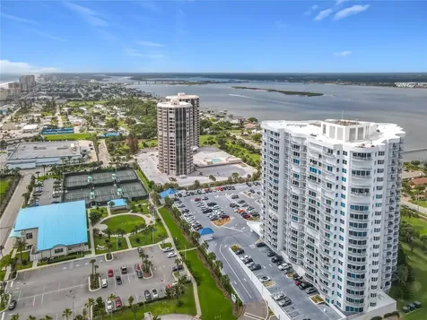 2 Oceans West Boulevard Daytona Beach Shores FL 32118