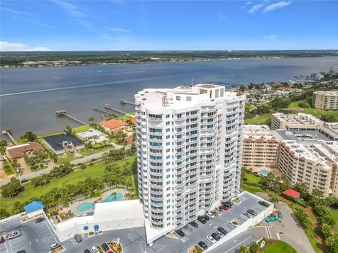 2 Oceans West Boulevard Daytona Beach Shores FL 32118
