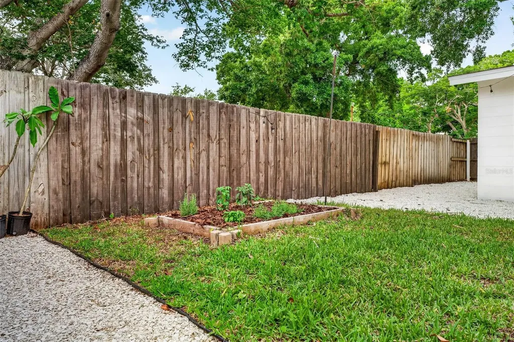 4426 W Wyoming Avenue Tampa FL 33616