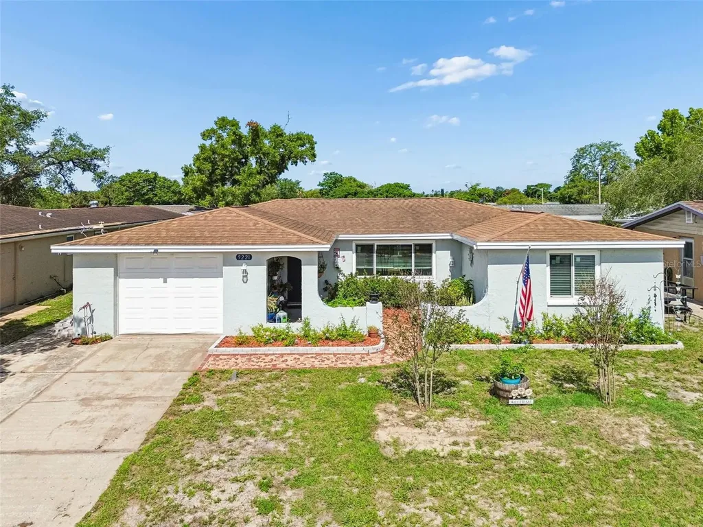 9221 Rainbow Lane Port Richey FL 34668