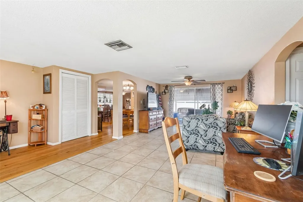 9221 Rainbow Lane Port Richey FL 34668