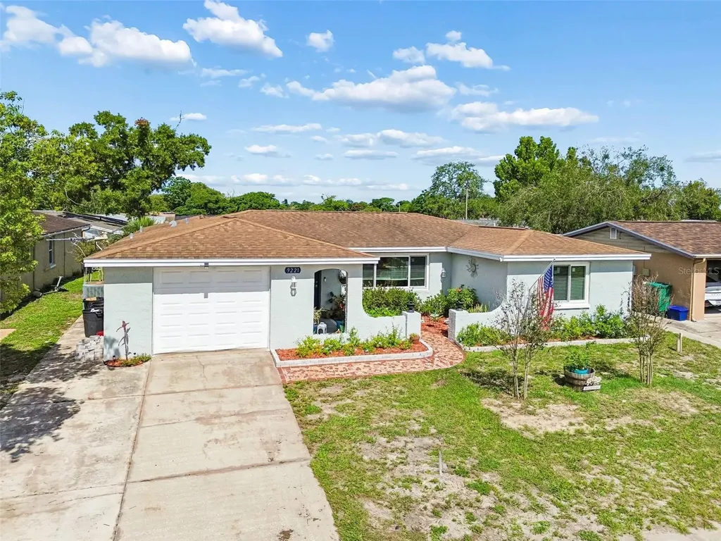 9221 Rainbow Lane Port Richey FL 34668