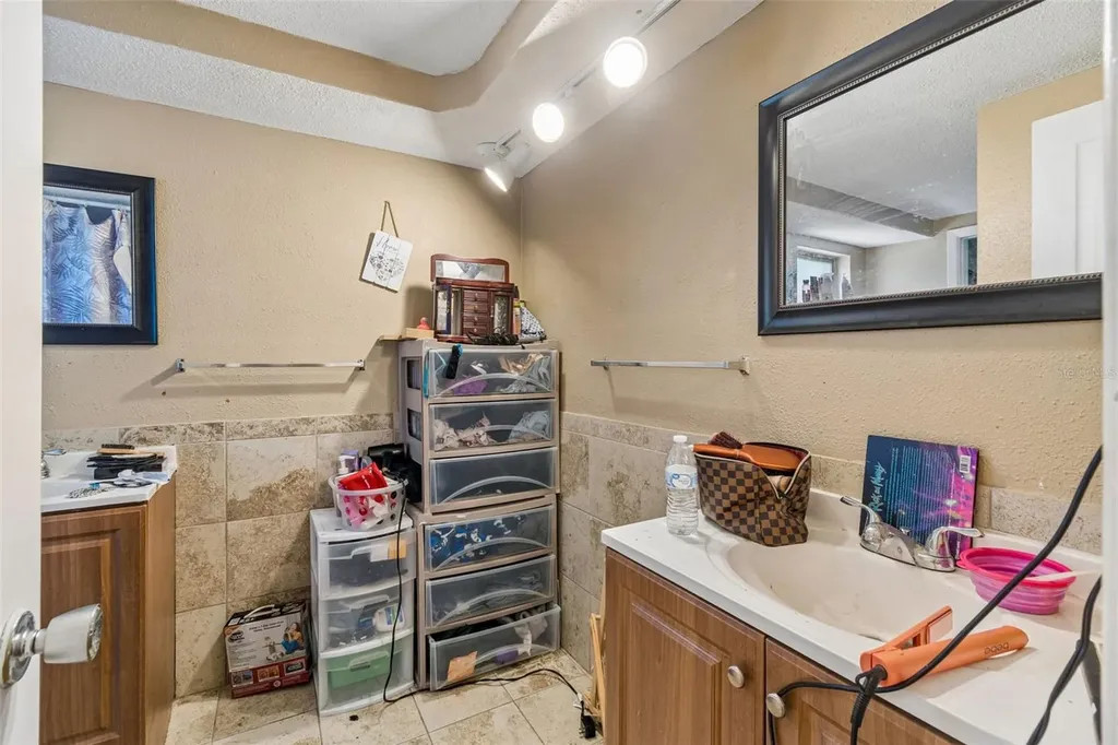 9221 Rainbow Lane Port Richey FL 34668
