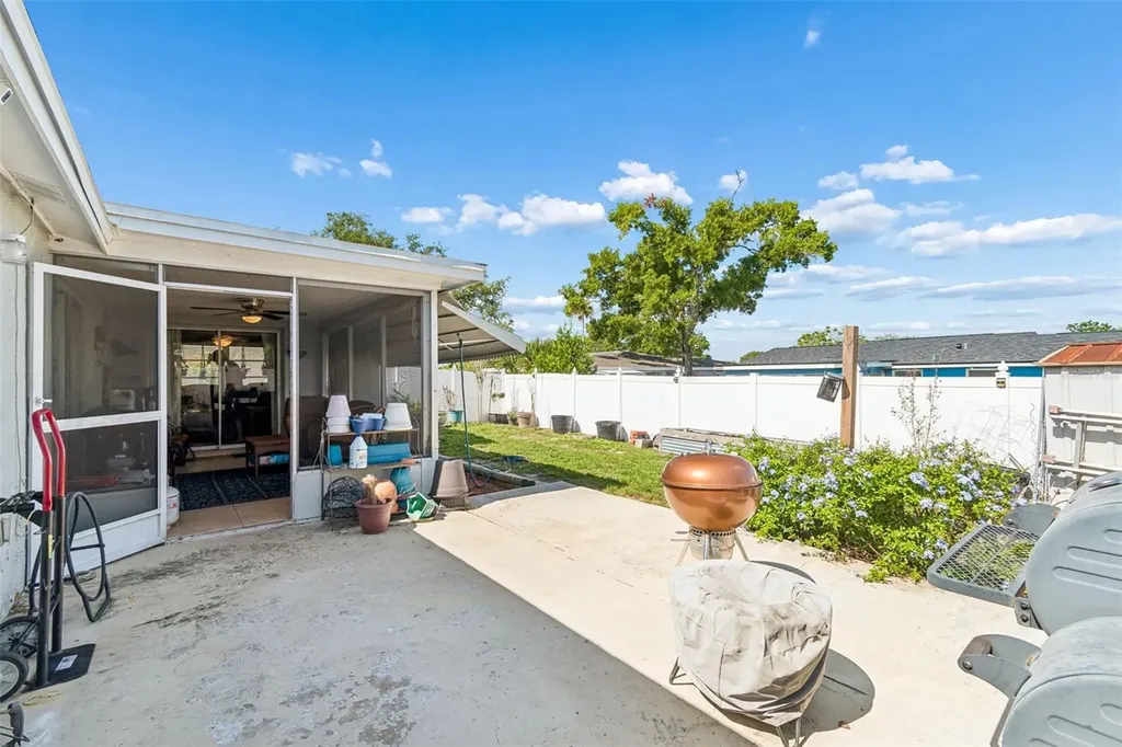 9221 Rainbow Lane Port Richey FL 34668