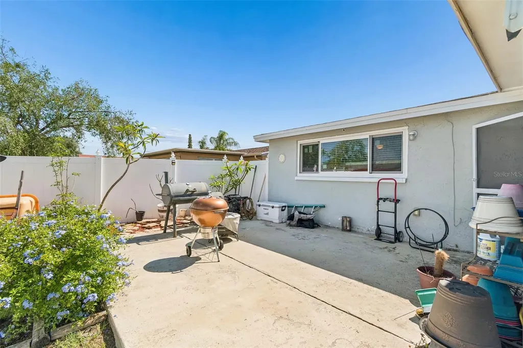 9221 Rainbow Lane Port Richey FL 34668