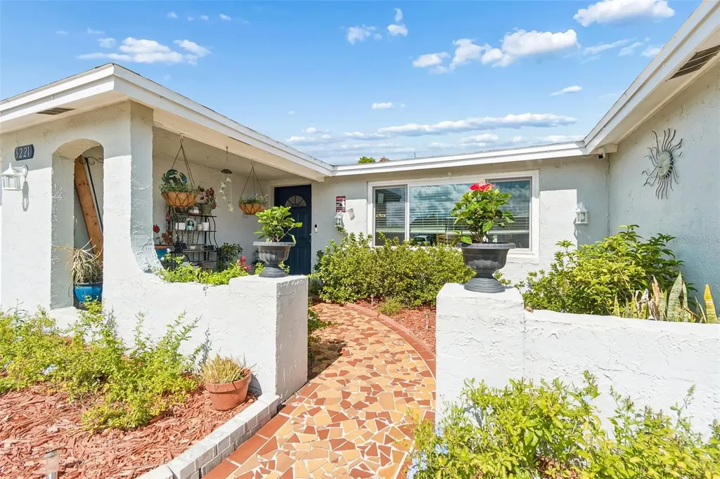 9221 Rainbow Lane Port Richey FL 34668