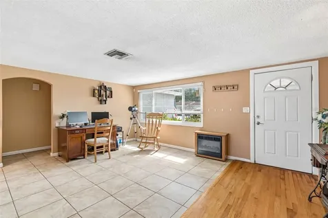 9221 Rainbow Lane Port Richey FL 34668