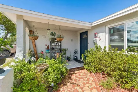 9221 Rainbow Lane Port Richey FL 34668