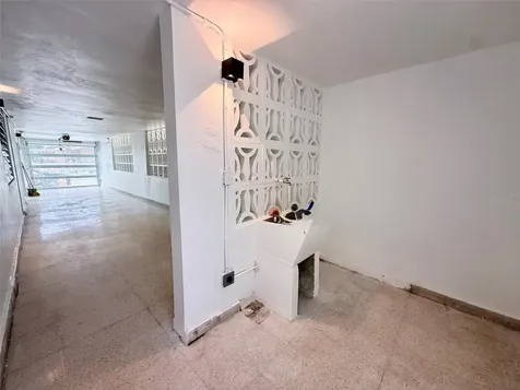 85 Calle Carolina PR 00981
