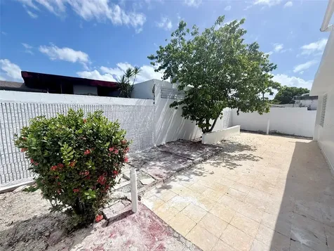85 Calle Carolina PR 00981