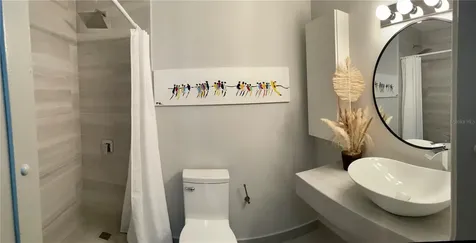 290 Santa Ana Avenue Guaynabo PR 00969